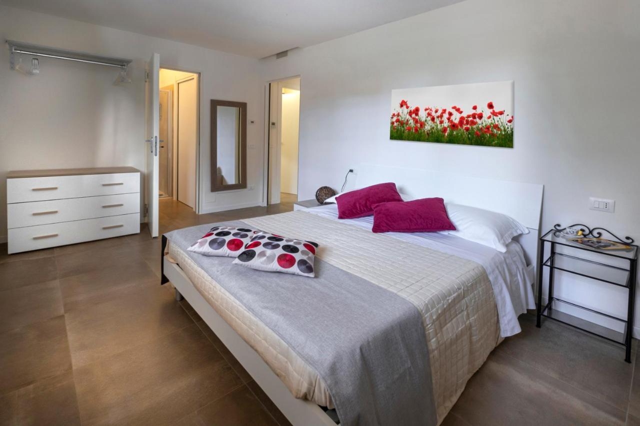 Maisonette Modena Park Ngoại thất bức ảnh