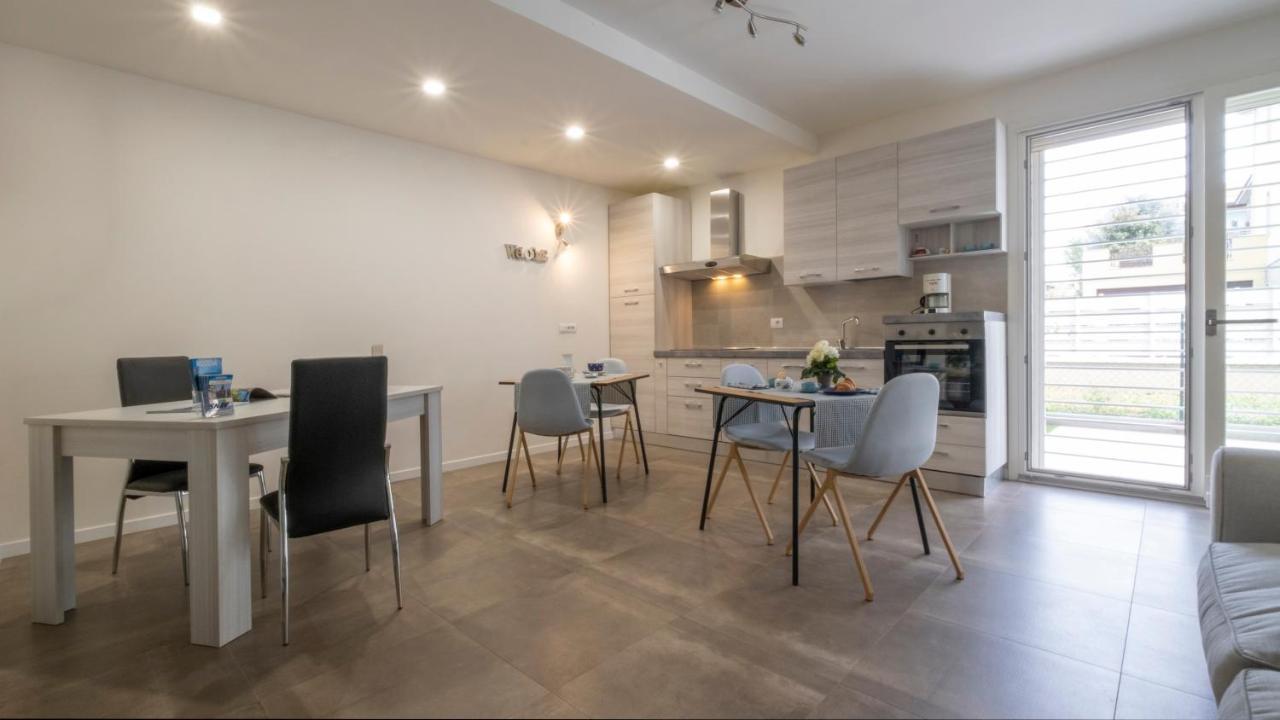 Maisonette Modena Park Ngoại thất bức ảnh