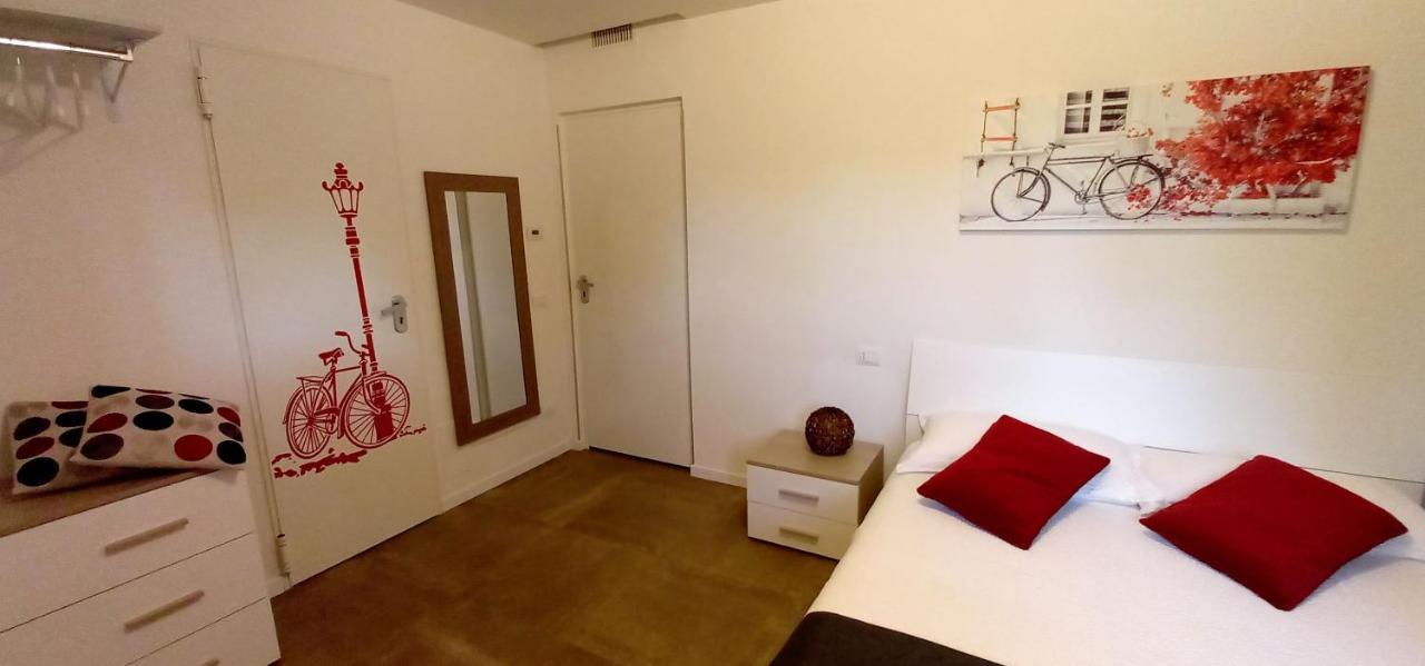 Maisonette Modena Park Ngoại thất bức ảnh
