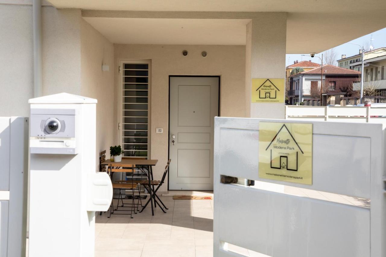 Maisonette Modena Park Ngoại thất bức ảnh