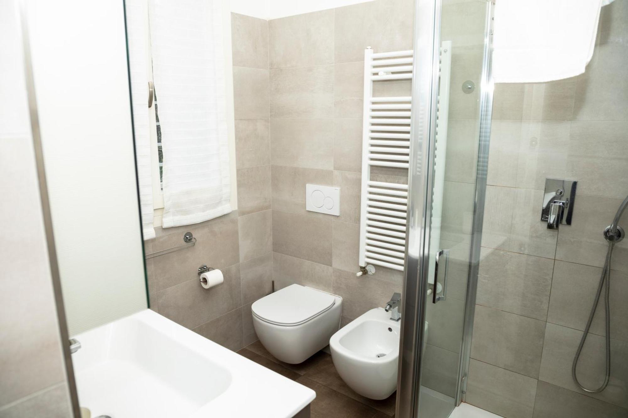 Maisonette Modena Park Ngoại thất bức ảnh