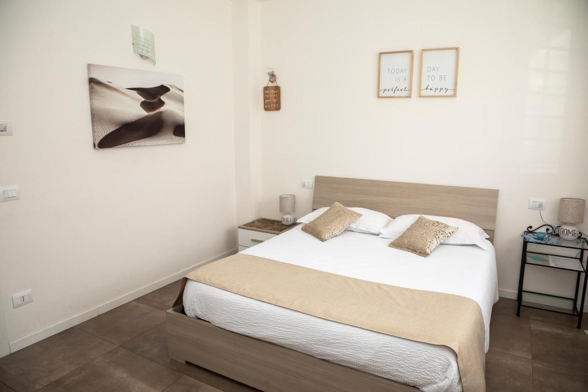 Maisonette Modena Park Ngoại thất bức ảnh
